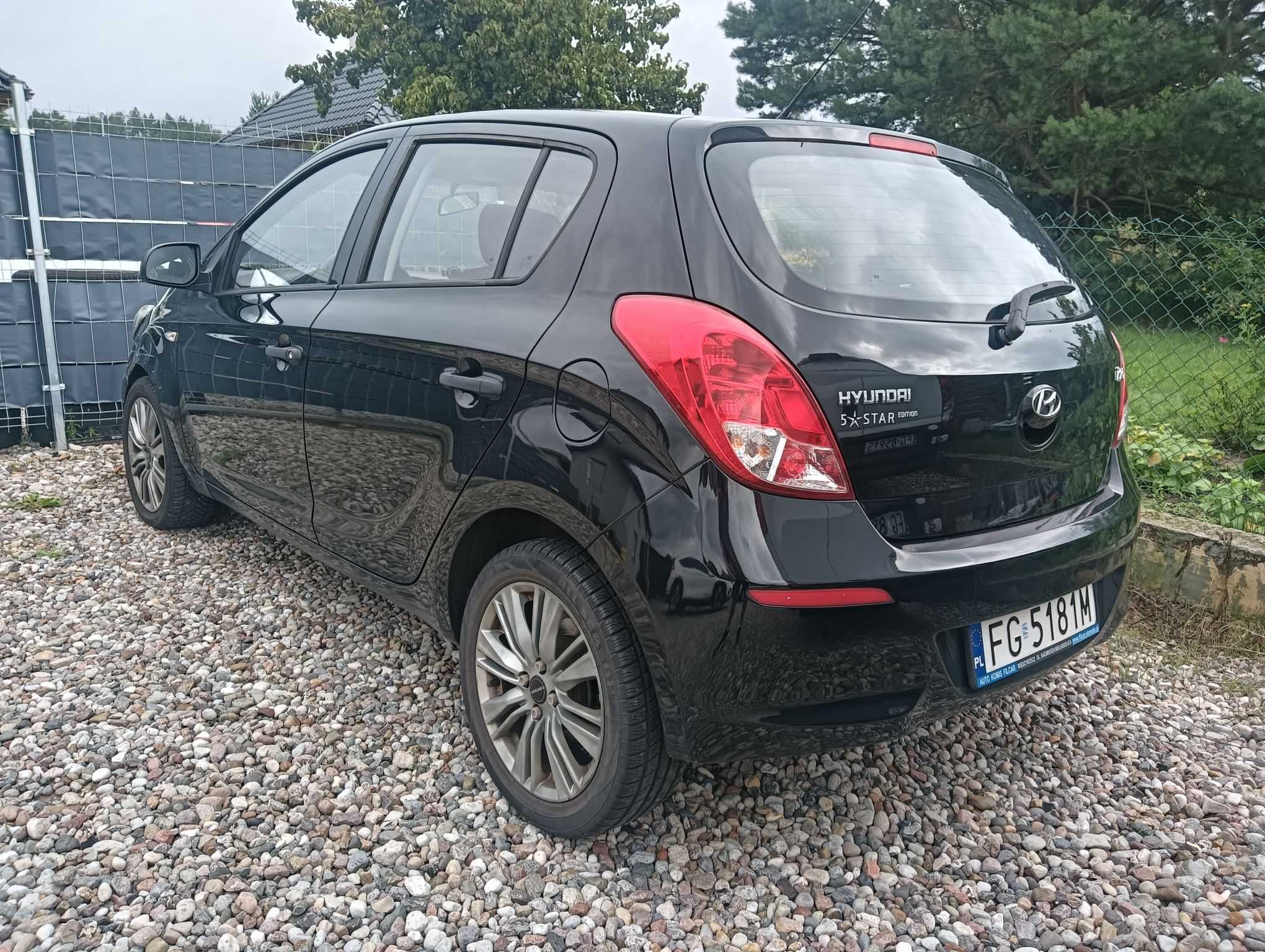 Hyundai i20 uszkodzony