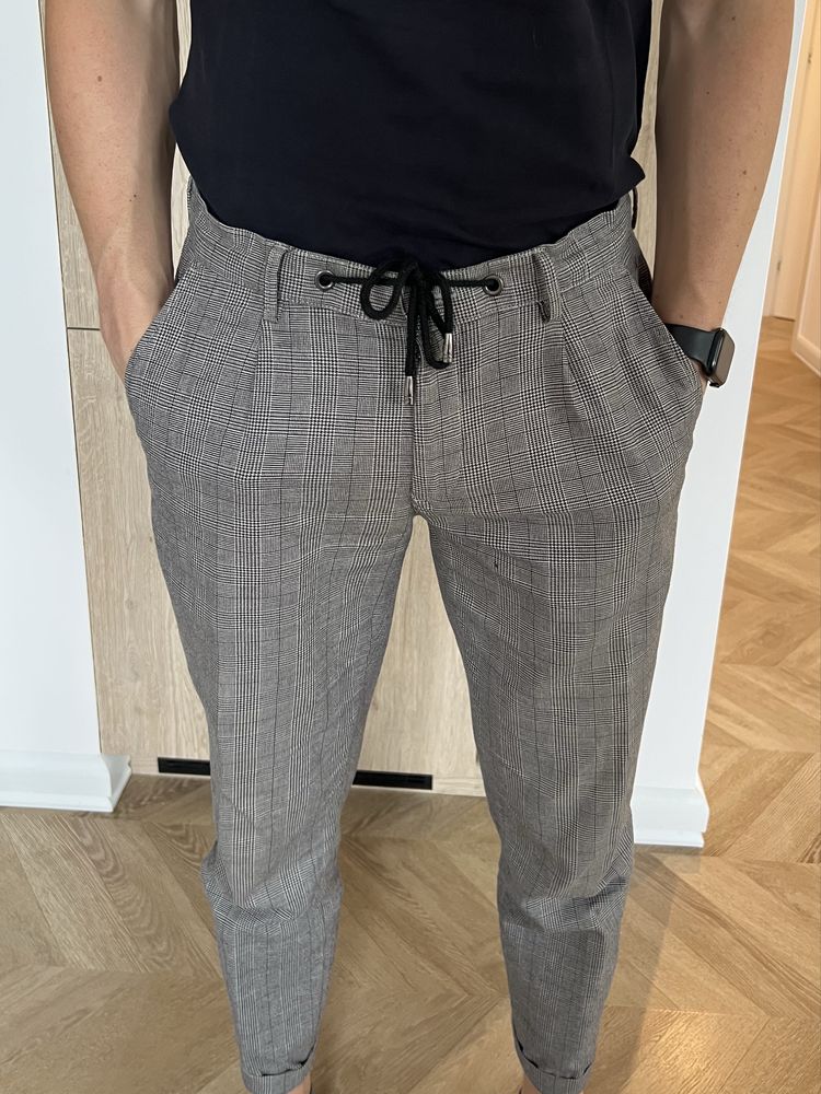 Spodnie Vistula szara krata M/L – eleganckie, wygodne, włoski styl