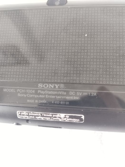 PS VITA PCH 1004 + carregador original+ capa