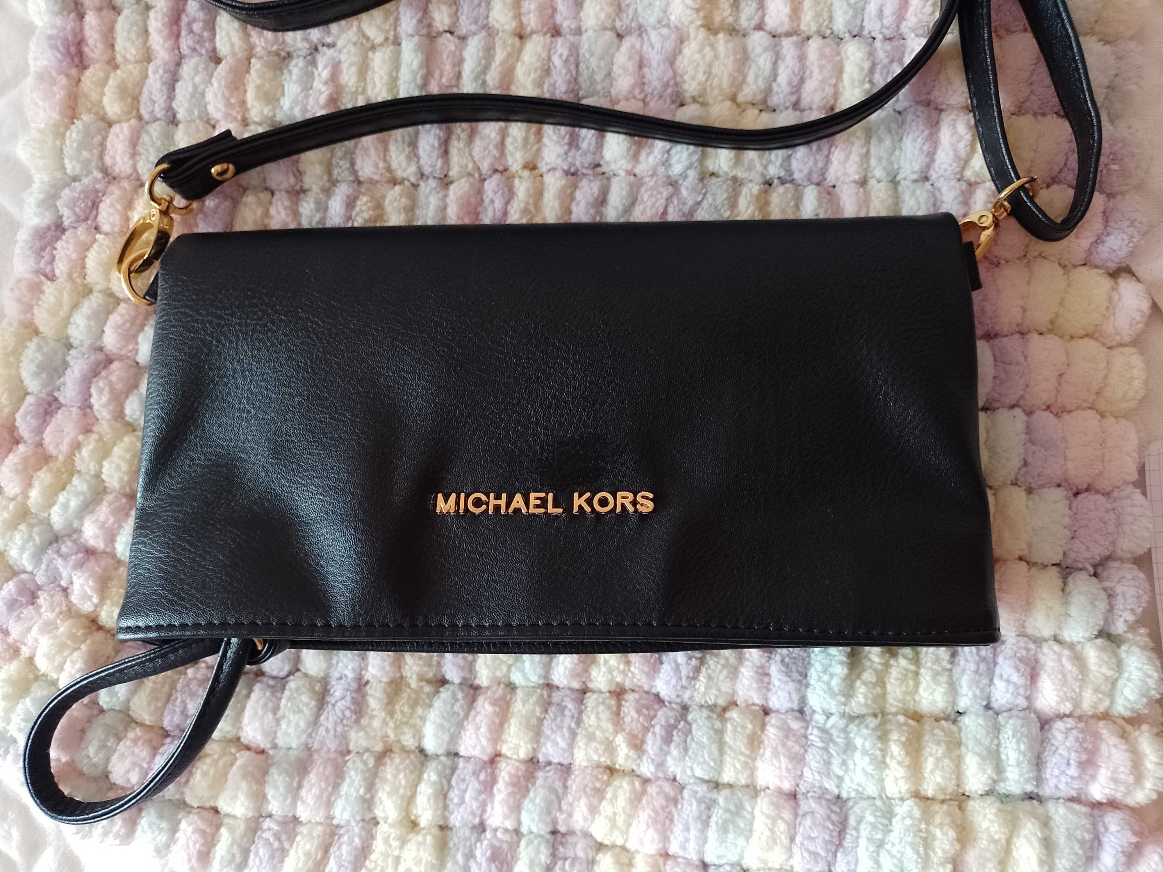 Michael Kors/Czarna torebka listonoszka, kopertówka, saszetka