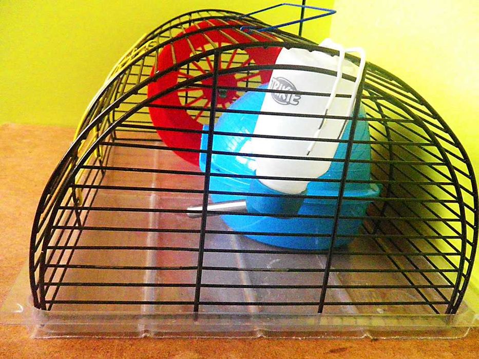 Клетка для грызунчика с удобствами (БУ)