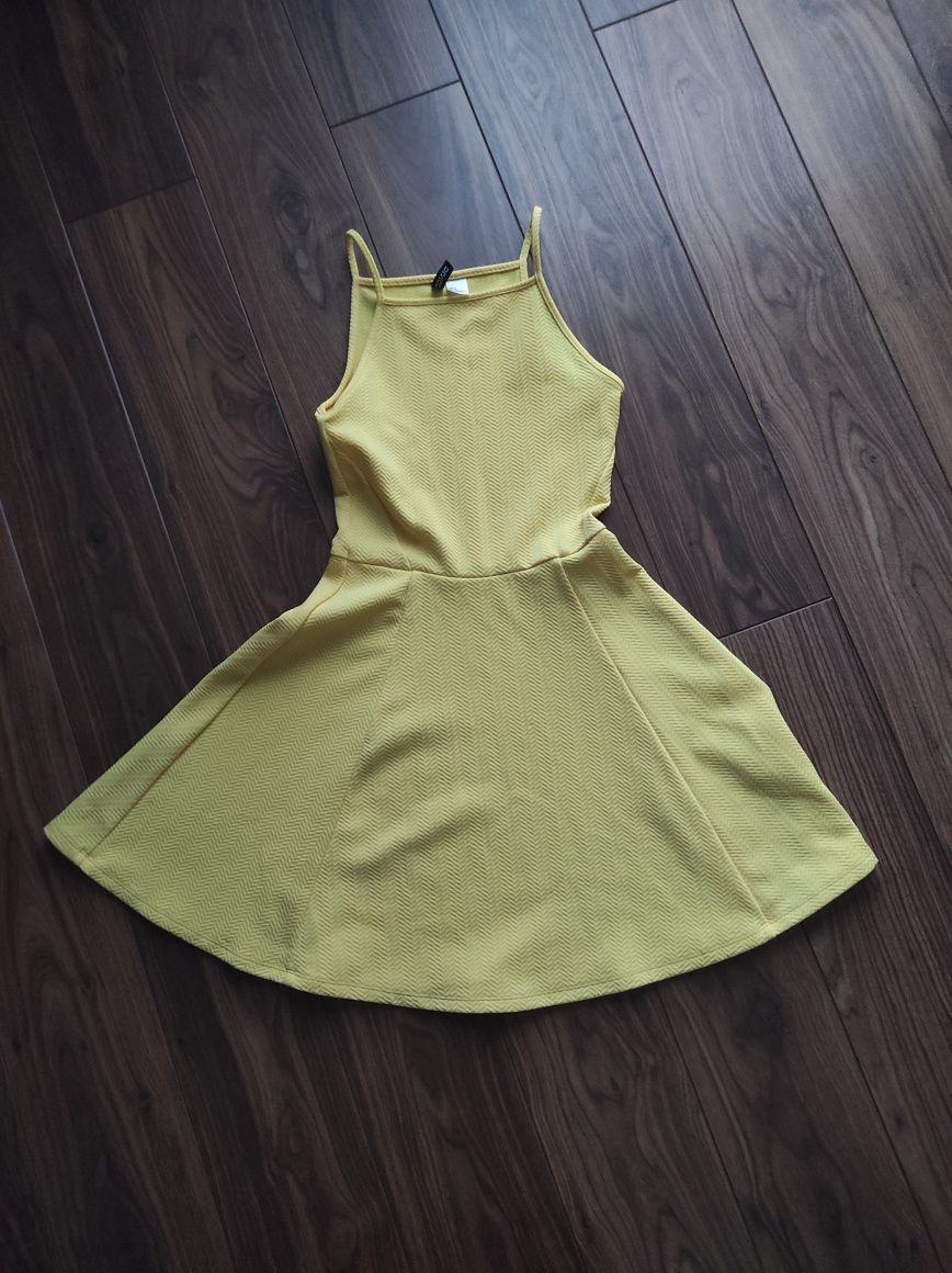 Sukienka dziewczęca żółta prążkowana na ramiączka h&m