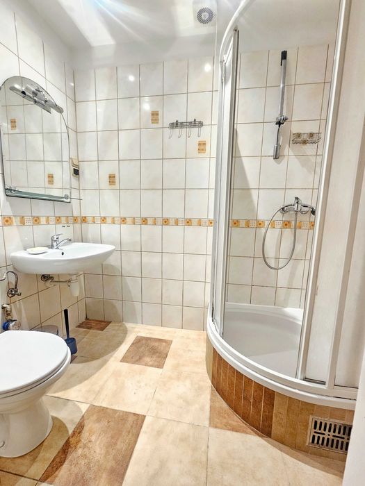 Ścisłe centrum Umeblowana kawalerka ul. Pędzichów/ Długa 35m2