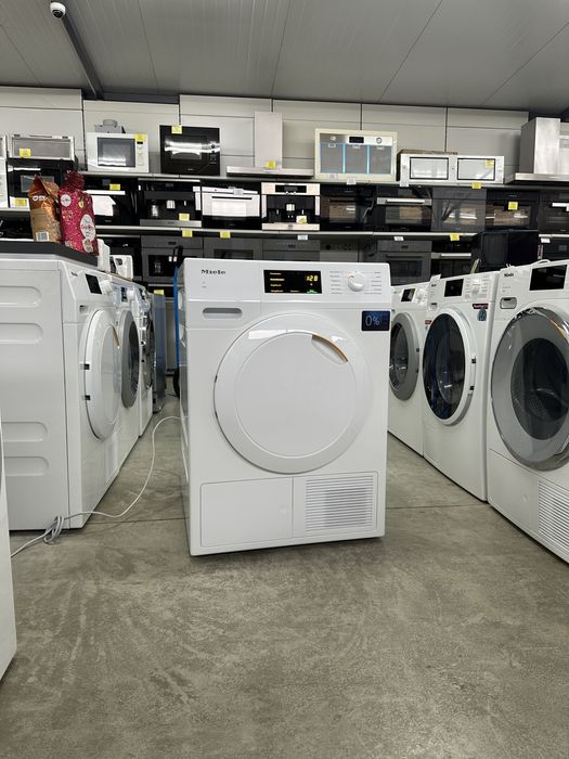 Сушильна машина Miele TCC 230 WP 2024р