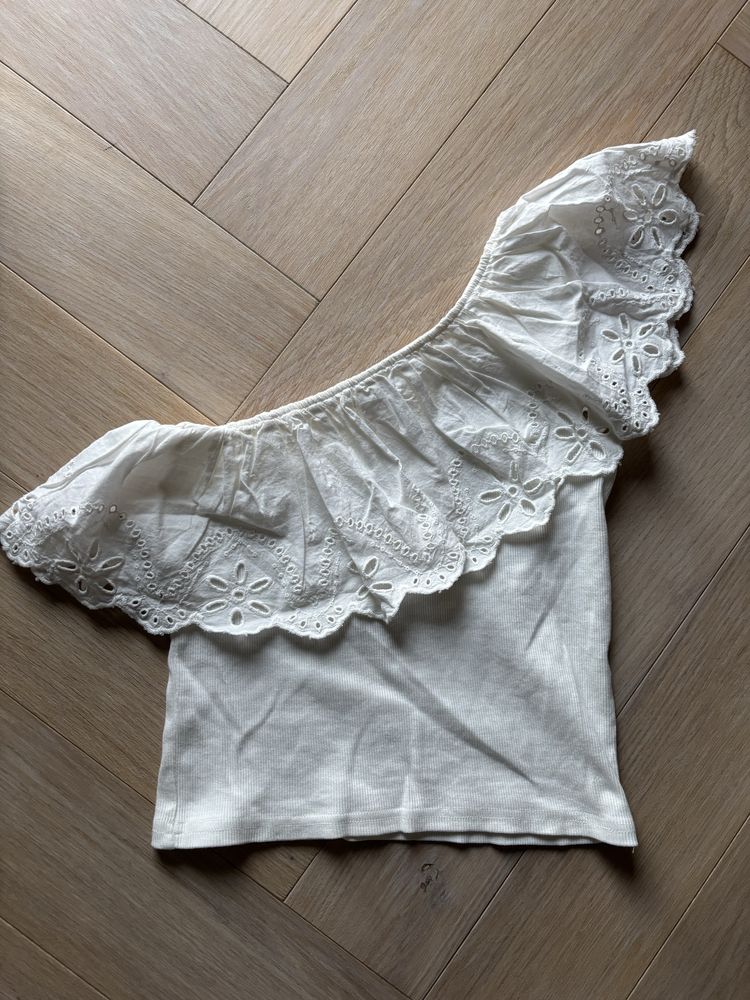 Bluzka zara z haftem rozmiar 140