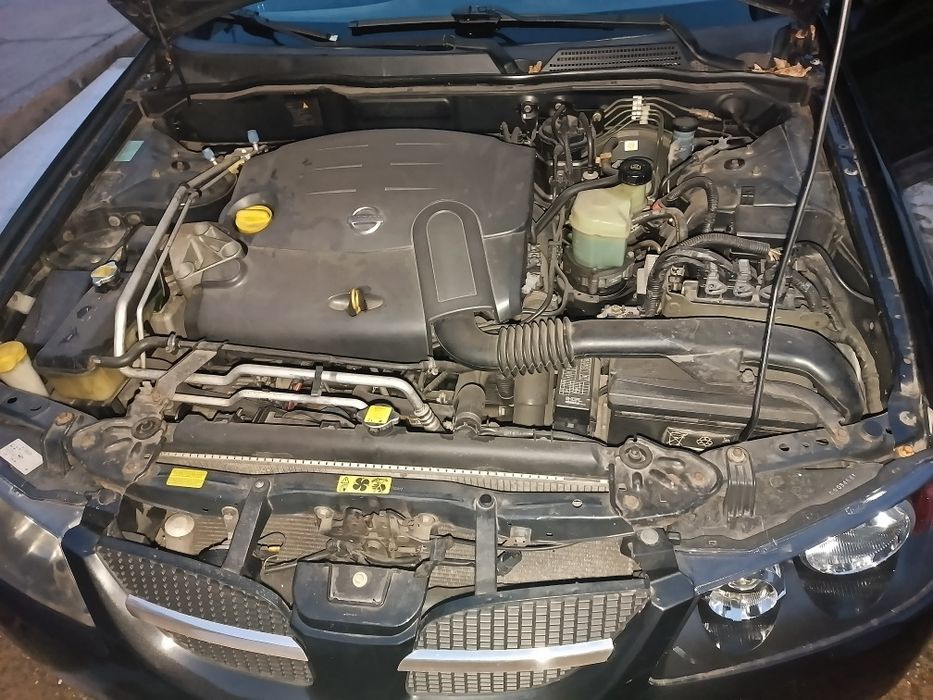 Nissan Almera comercial