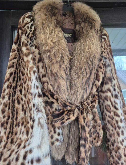 Шуба автоледі оцелот,рись оверсайз,не норка