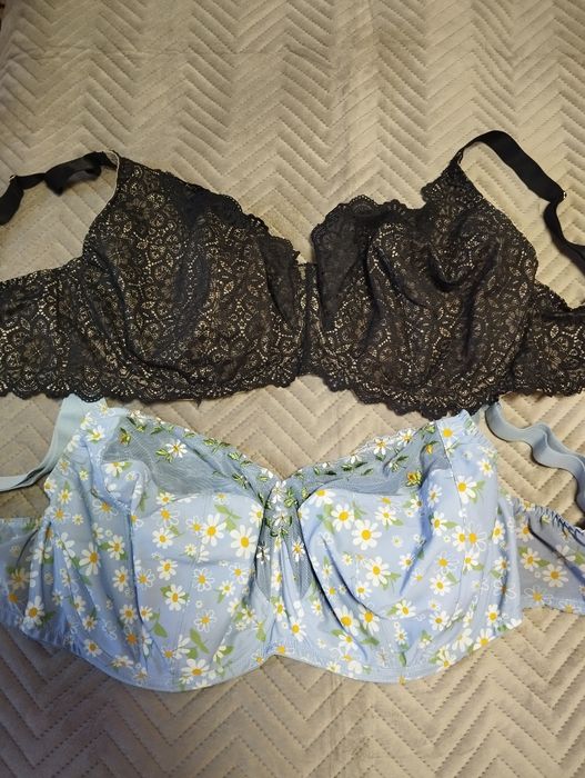 Бюстгальтери на дуже великі груди