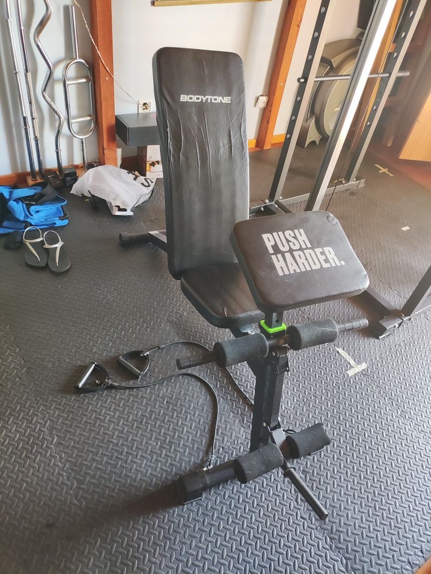 Banco bodytone/barras/acessórios musculação