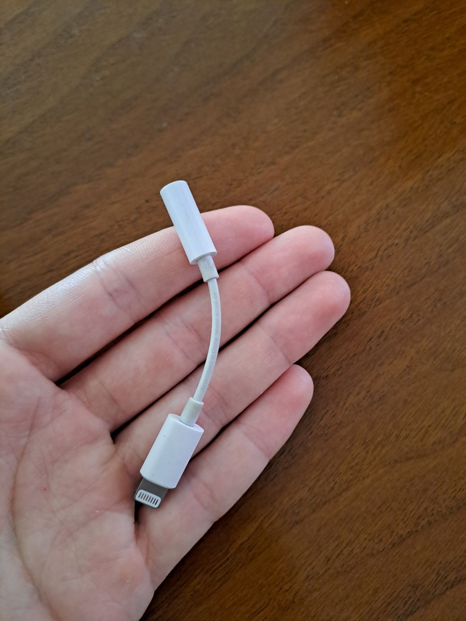 Adaptador USB-C para auscultadores Apple