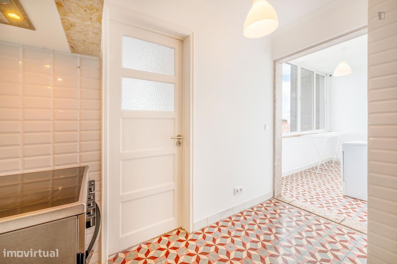 707375 - Quarto com cama de casal, com casa de...