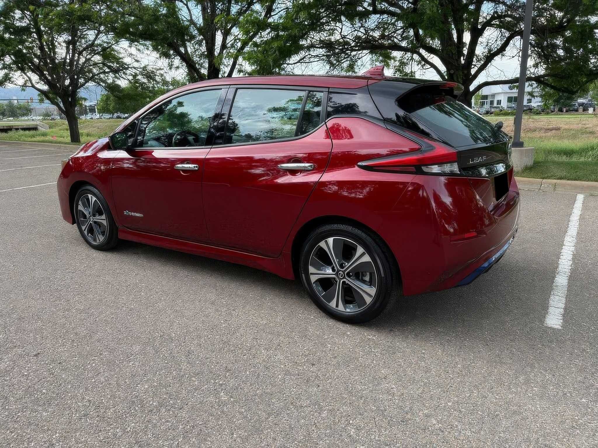 2019 Nissan LEAF SL
