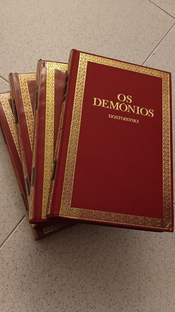 Livros Tolstoi / Dostoevsky