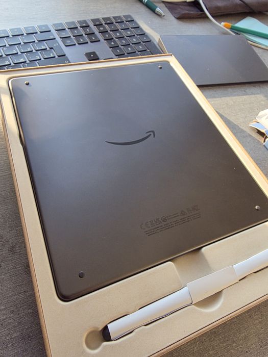 Kindle Scribe 2024. 10 дюйм. 32гб. Новий. Стілус. 2 покоління