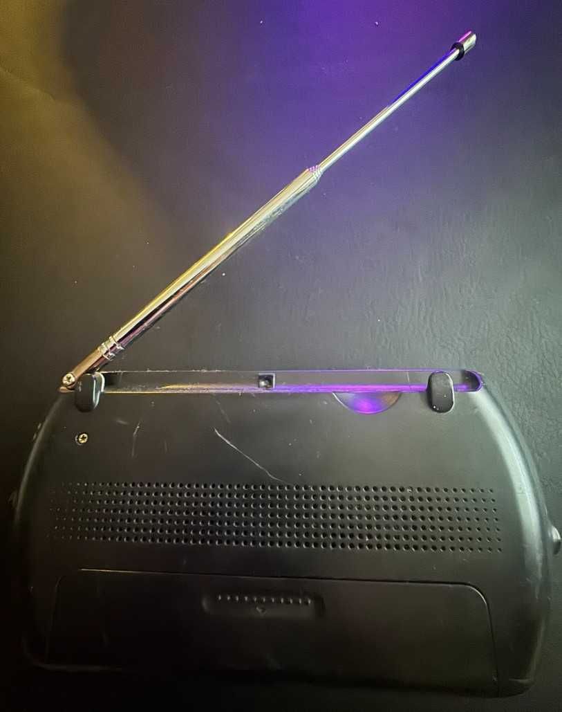 Radio Sony SRF-18