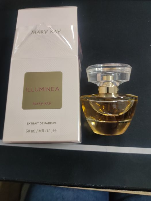 Косметика різна нова