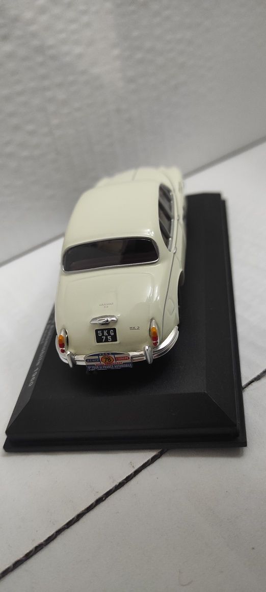 Miniatura 1/43 - Jaguar MK II - Tour de France 1960