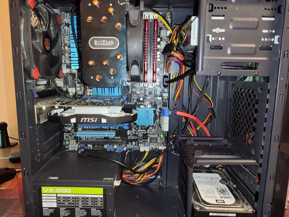 Продам компьютер на fx-8300 з монітором 75 hz