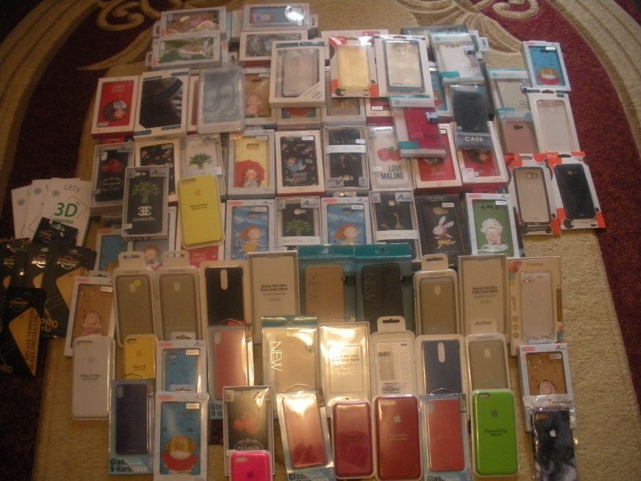 210 чехлов и бамперов + 30 защитных стекол на современные смартфоны!