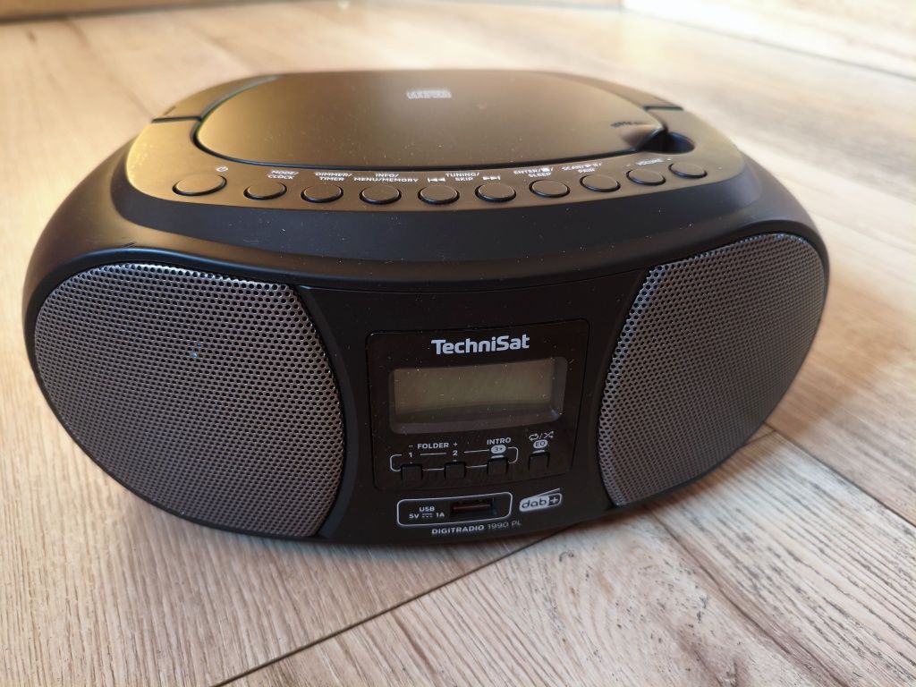 Nowe Digitradio 1990. Bluetooth, AUX, dab