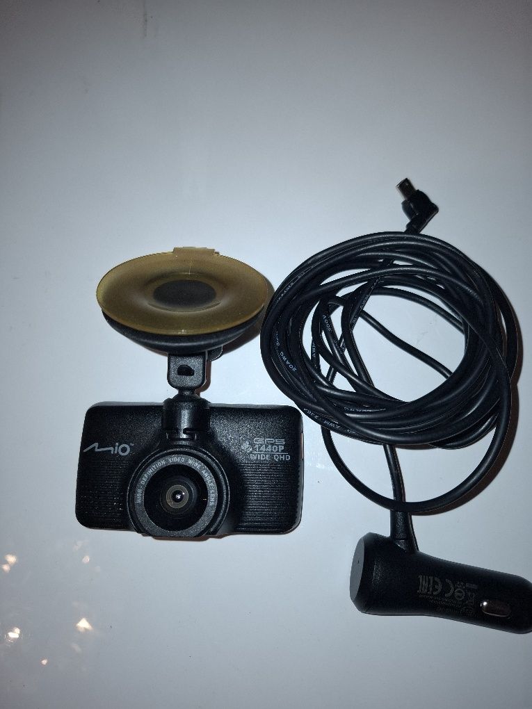 Wideorejestrator MiVue 751 fotoradary .