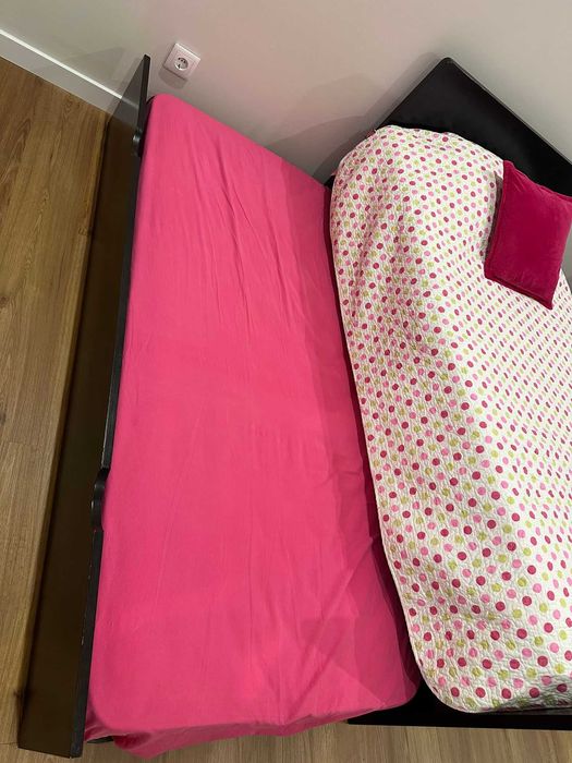 Cama e camiseiro aparador de entrada