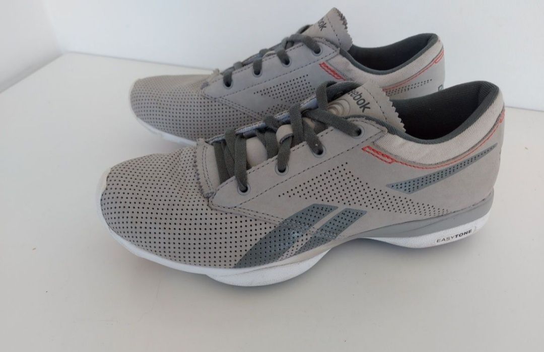 Buty damskie adidasy Reebok w rozmiarze 37