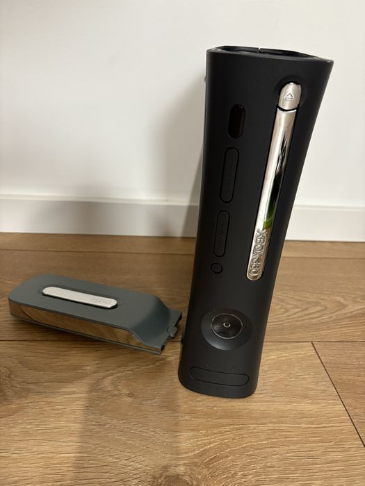 Xbox 360 Fat RGH3 + Kinect + pad + HDD 1TB (170 gier)