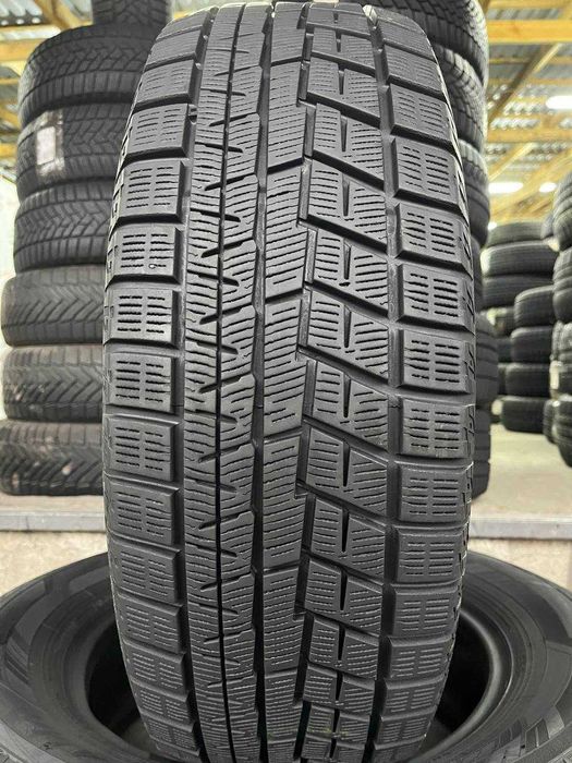 Шини вживані зимові 215/65 R16 YOKOHAMA ICE GUARD IG60