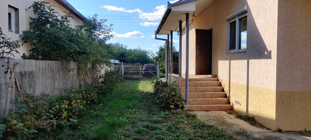 Большой дом, 4 комнаты+кухня, сад гараж. д. Чома, г. Берегово