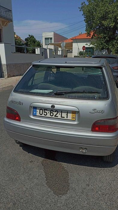 Saxo . 1.1 gasolina
