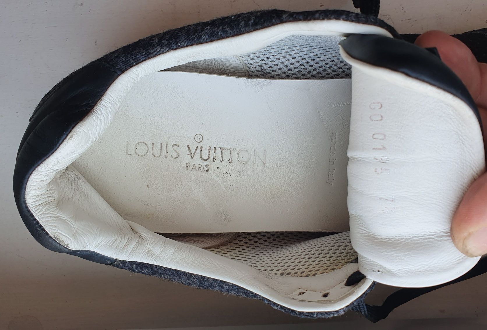 LOUIS VUITTON roz. 7 1/2 41.5 logowane sneakers Premium made in Italy