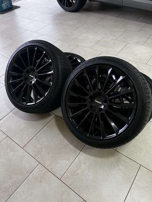 Продам діски Виробник німечина діски практично  якнові 18R резина90%