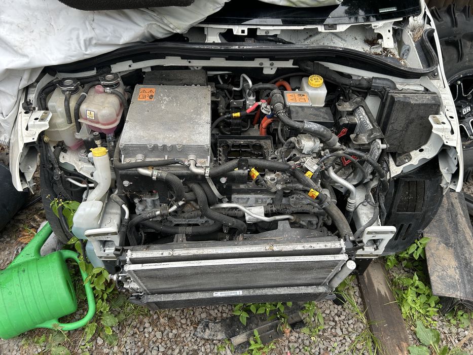 Fiat 500e 2015 cały na części chłodnica zawieszenie drzwi klapa amor