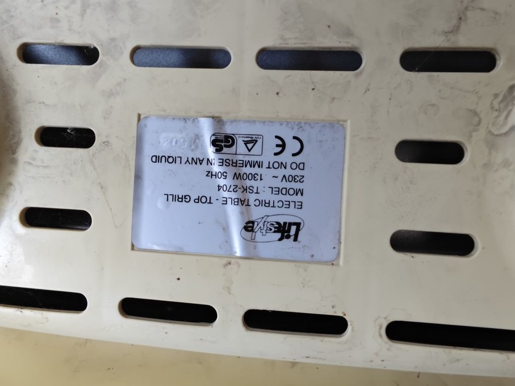 Grill , brytwana elektryczna