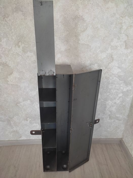 Сейф для зберігання зброї.