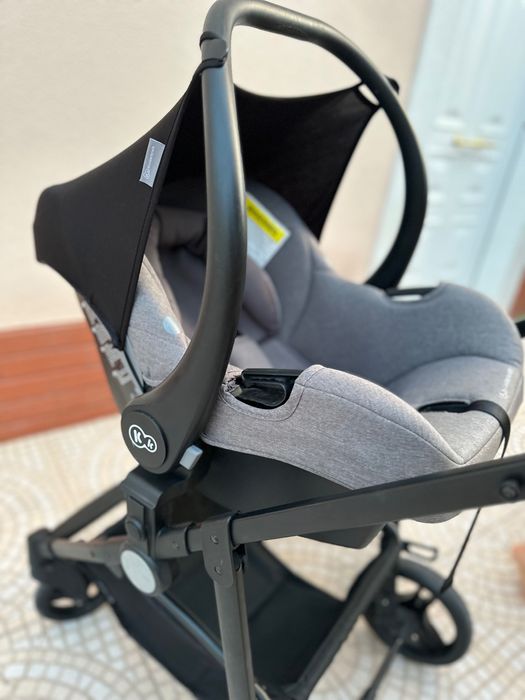 Carrinho bebé 3 em 1