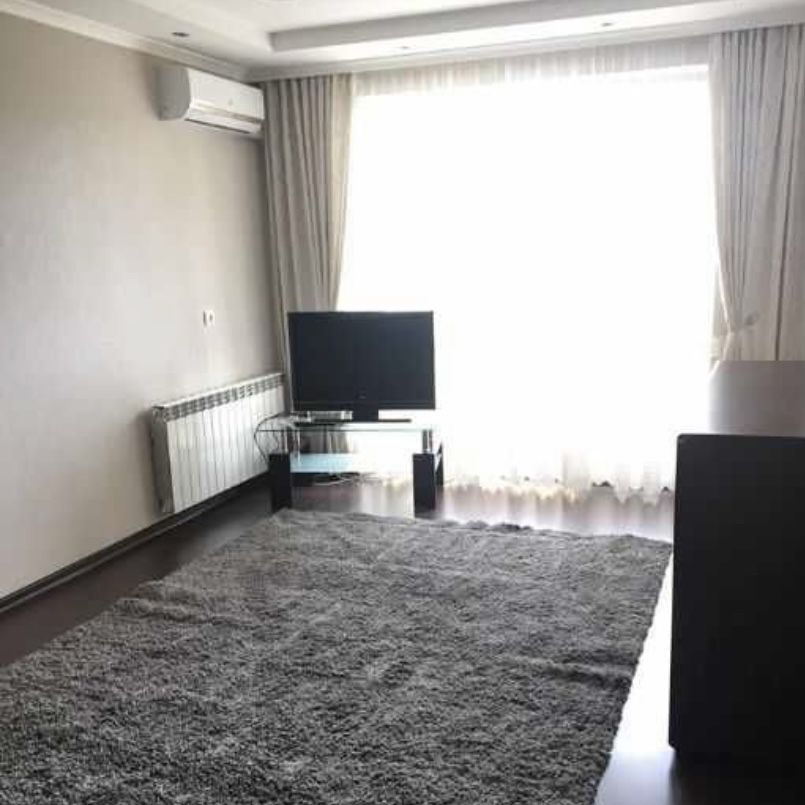 Продам 3 к кв Слобожанский  Калиновая пересечение хорошее расположение