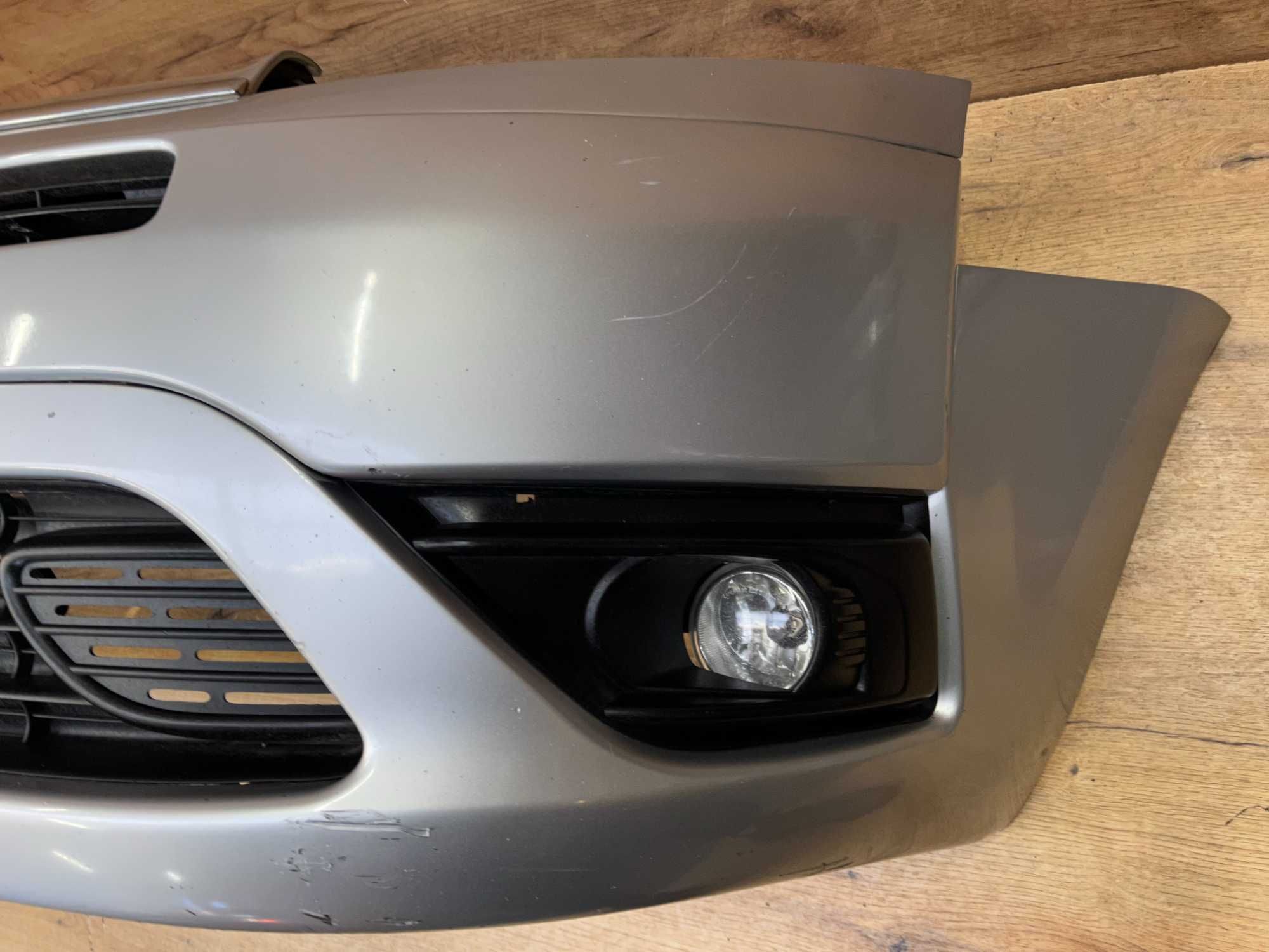 Zderzak przedni Citroen C4 Grand Picasso kolor ezrc