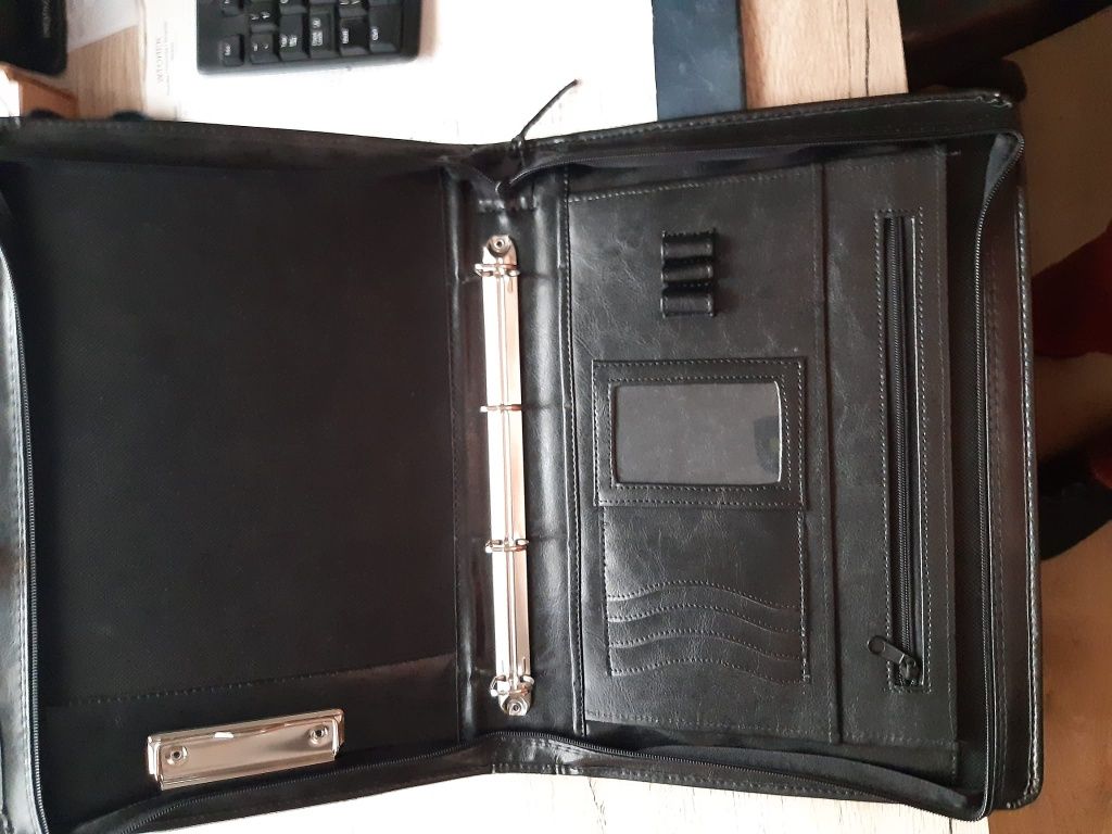 Elegancka teczka z ekoskóry