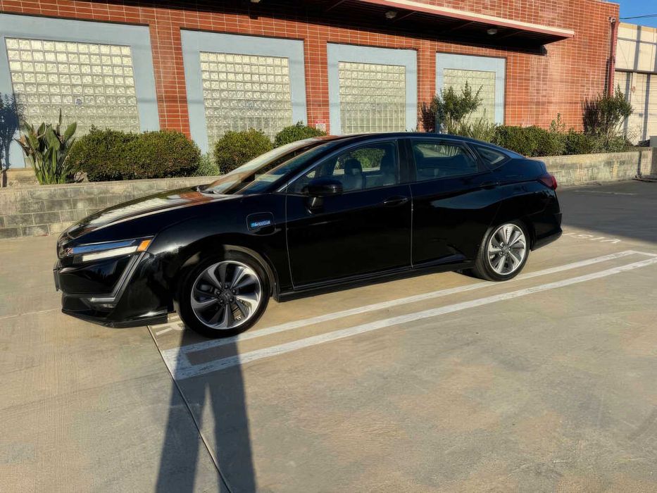 Honda Clarity      2019