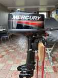 Продам лодочный мотор Mercury 5M