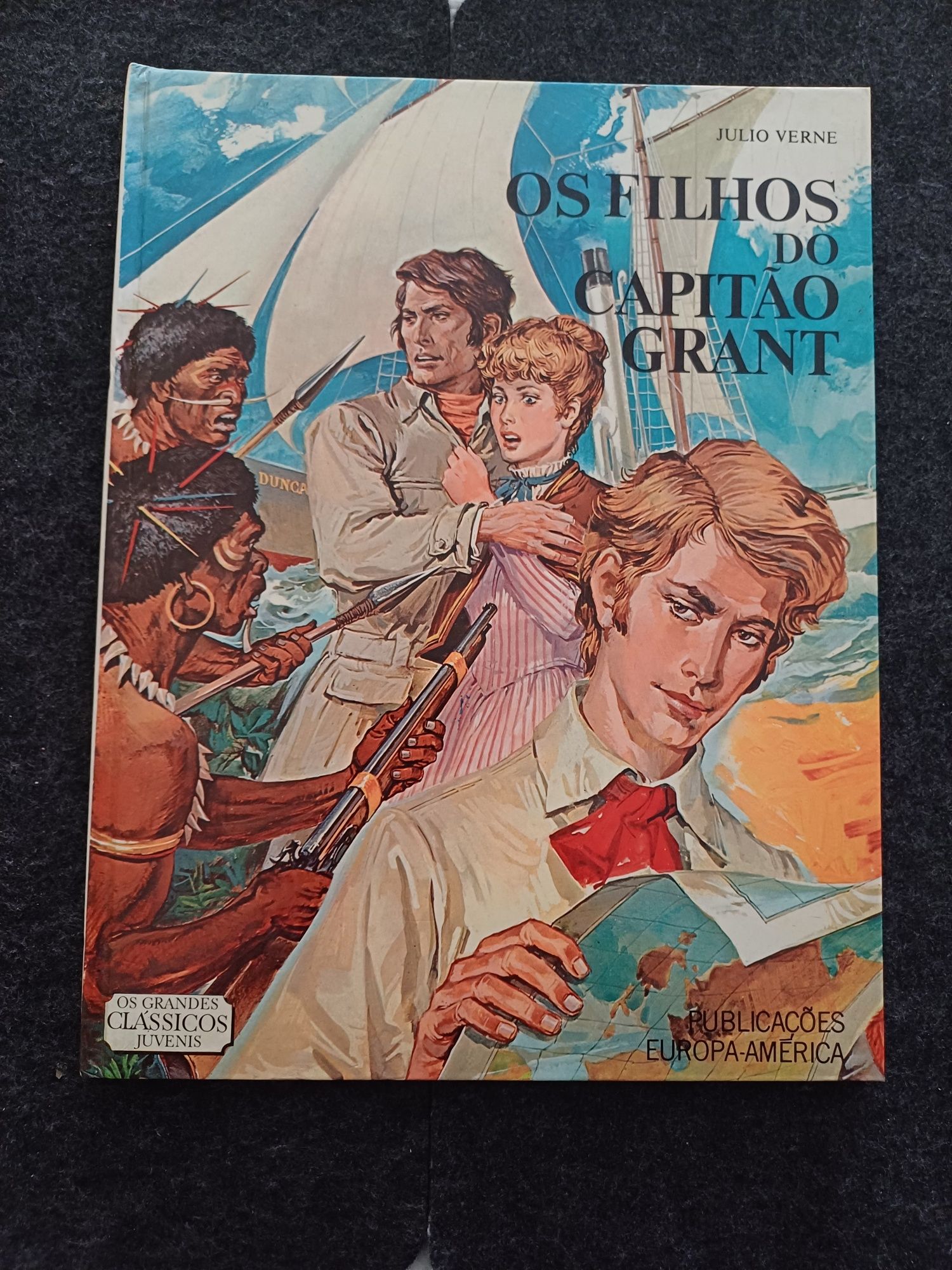 Livro com o título Os filhos do capitão Grant