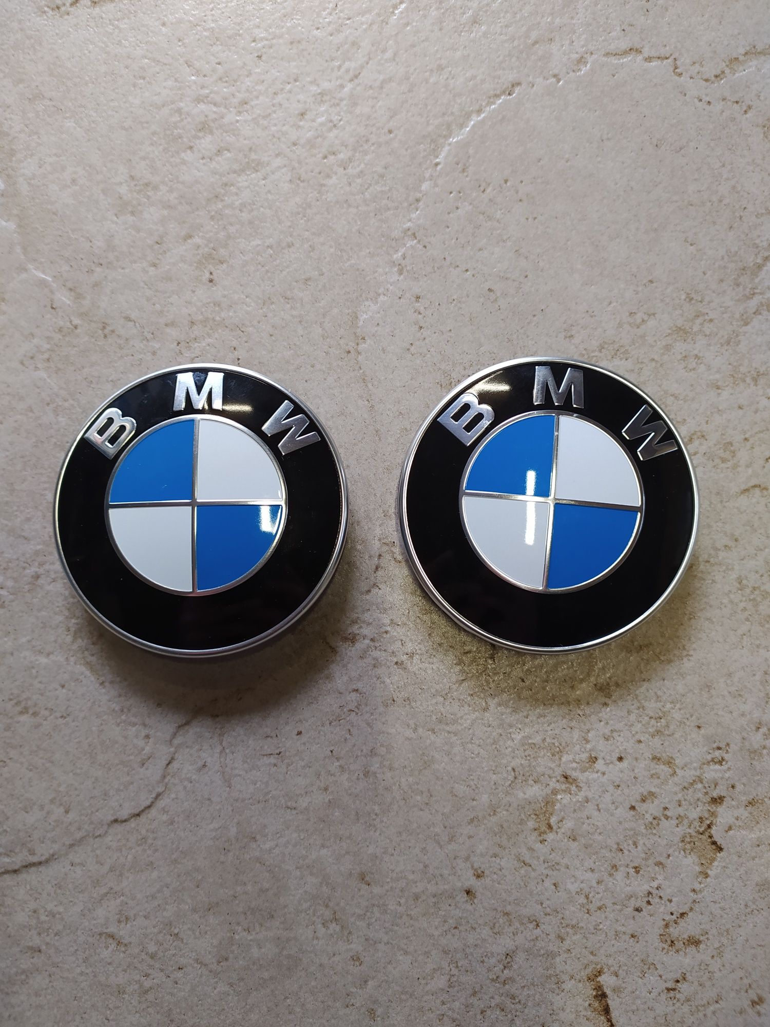 Znaczek Emblemat na maskę/klapę BMW E46 X5 E53 Nowy oryginalny