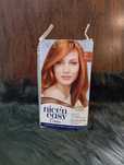 Farba do włosów Clairol 6R