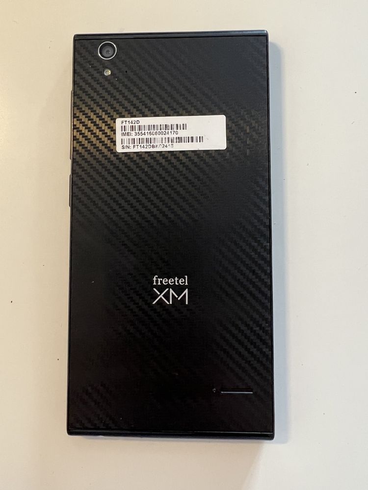 Japoński smartfon Freetel XM FT142D