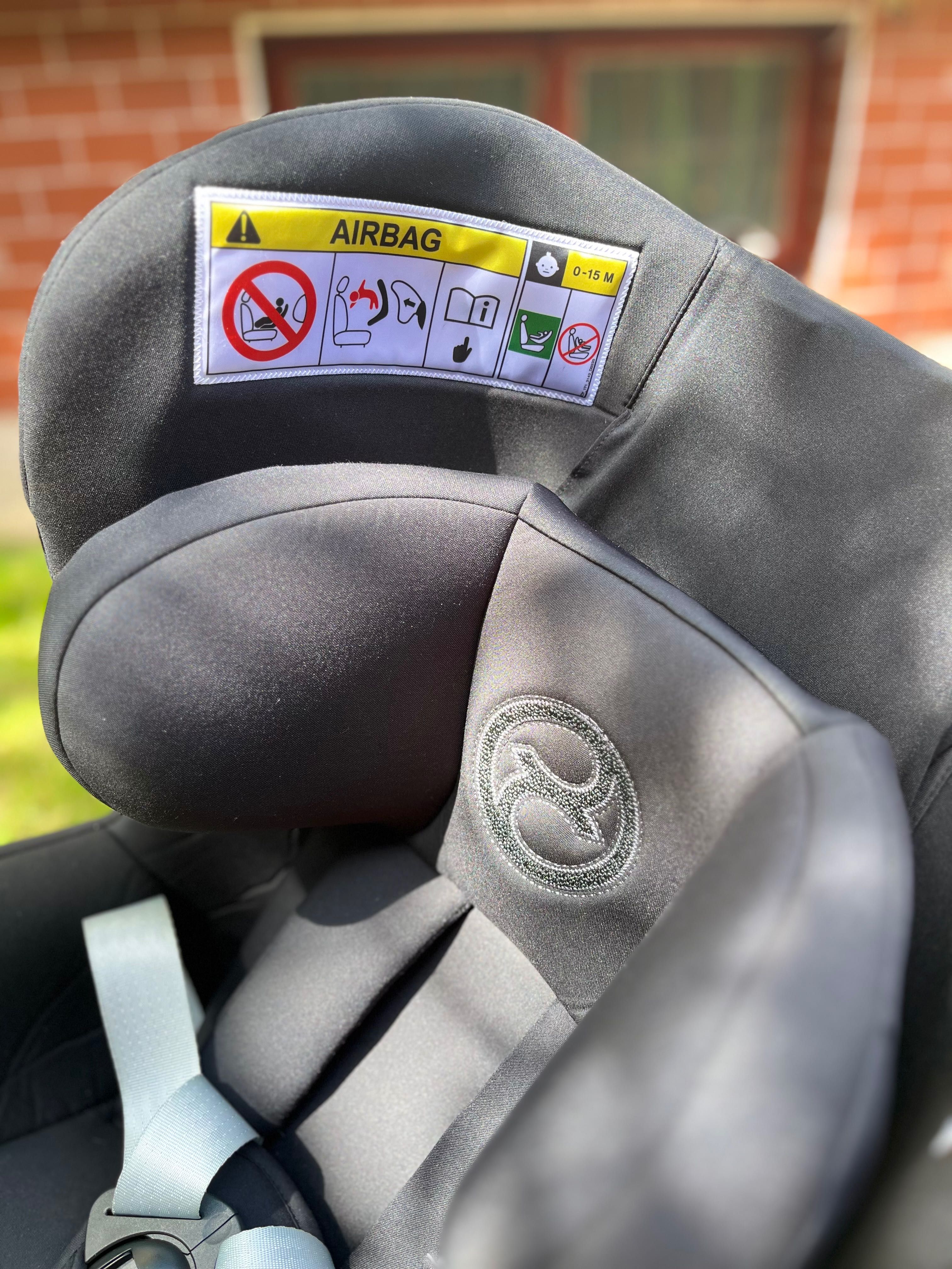 Cybex Sirona Zi i-Size – fotelik 0-18 kg ze zintegrowaną bazą Isofix