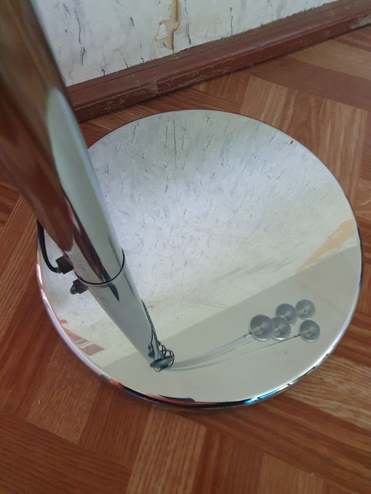 Lampa podłogowa ZODIAC