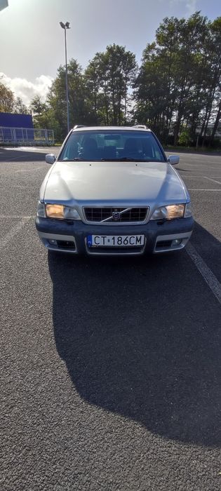 Volvo V70 XC 2.4T manual