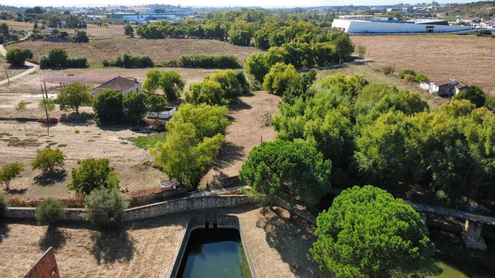 Quintinha junto ao rio Almonda